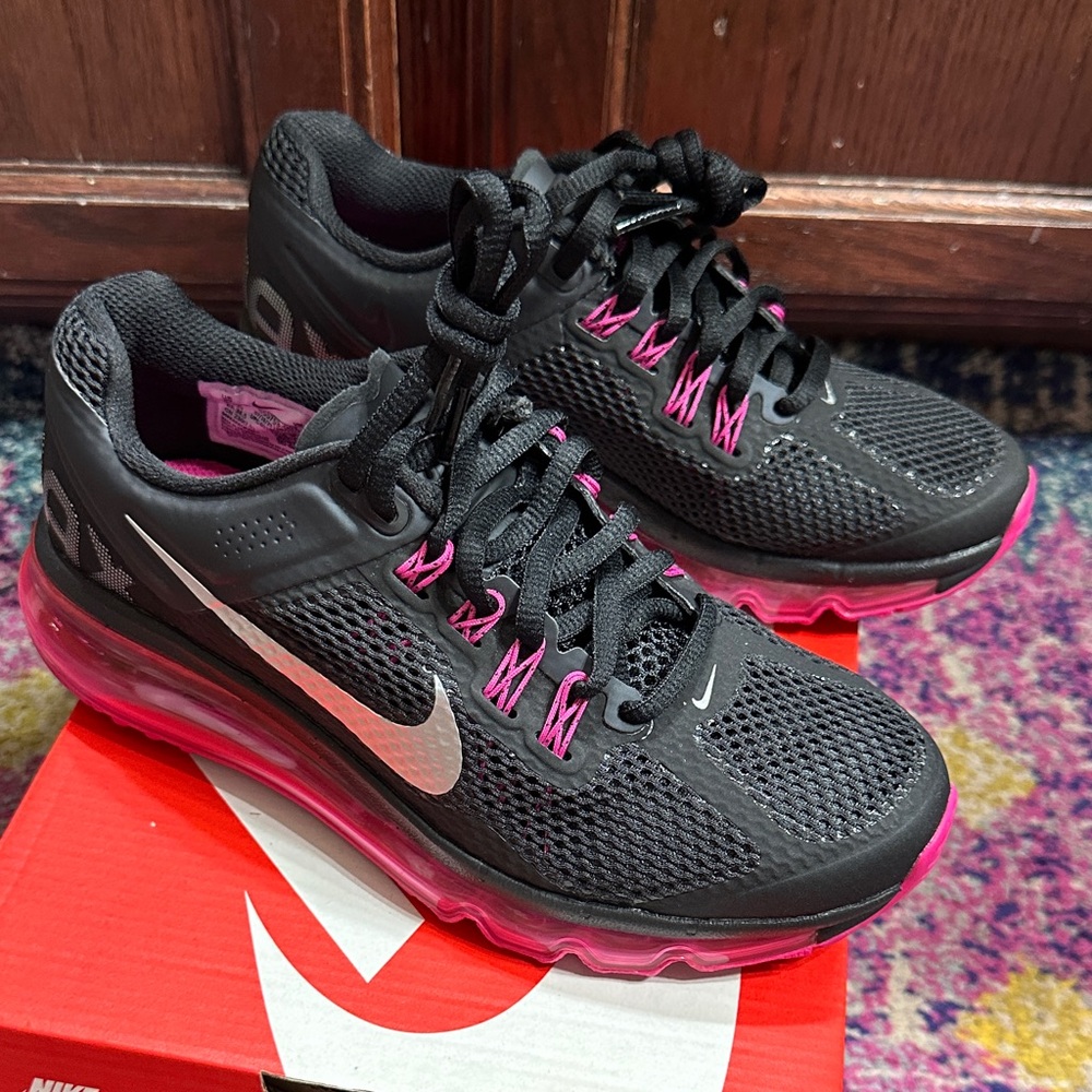 NEW Nike Youth Air Max 2013